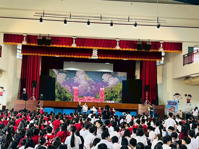 大開劇團蒞校演出