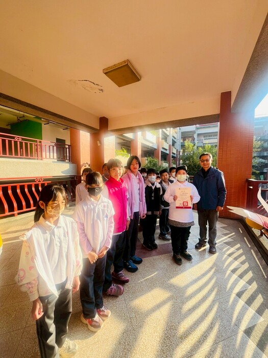 114學年度12月份【榮譽獎狀頒獎】圖片