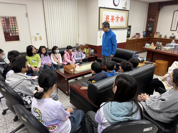 114學年度上學期校長室小客人圖片